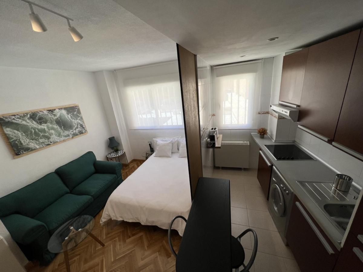Estudio Madrid Lägenhet Exteriör bild